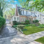 Delafield Colonial Residence